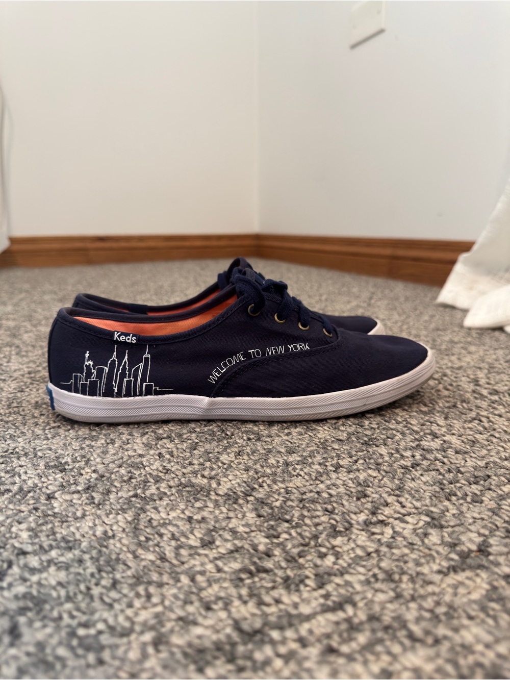 Limited edition 2015 Keds x Taylor Swift Champion sneakers 1989 World Tour 8.5